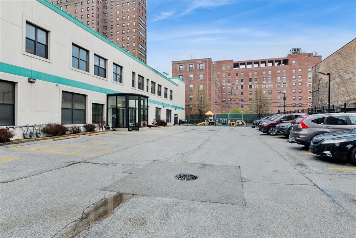 1455 S Michigan Avenue Property Photo 2