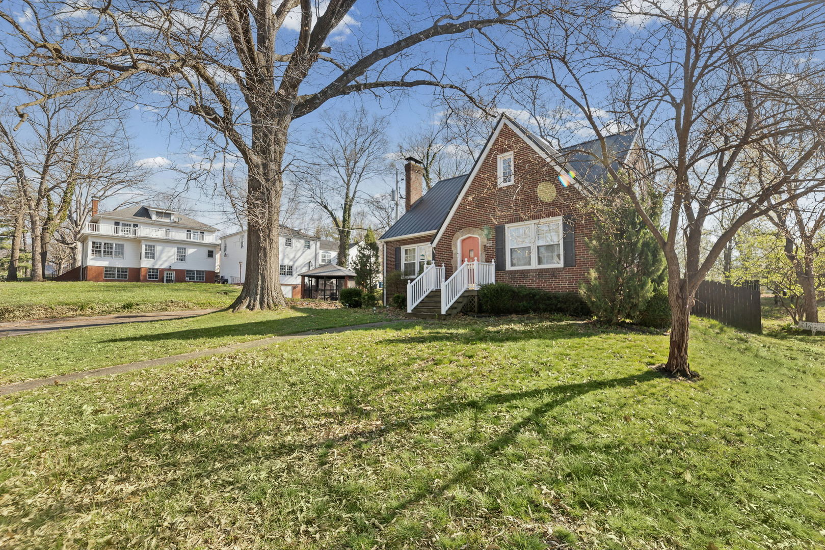 710 Pavey Avenue Property Photo 1