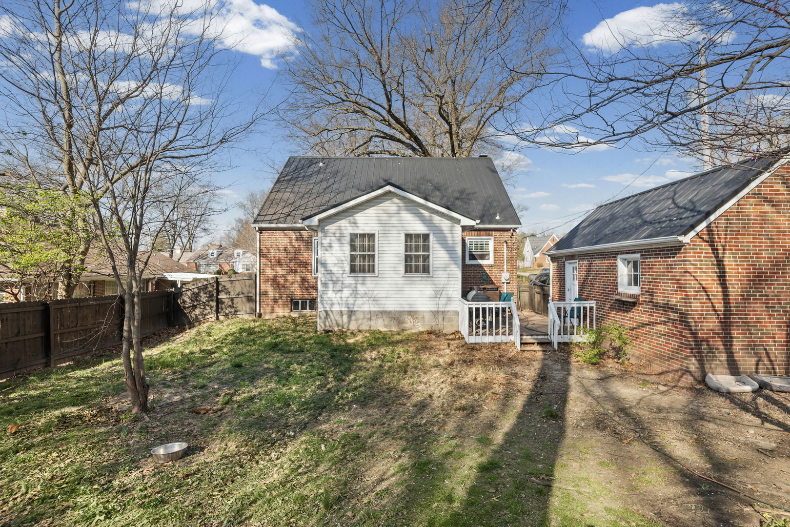 710 Pavey Avenue Property Photo 8