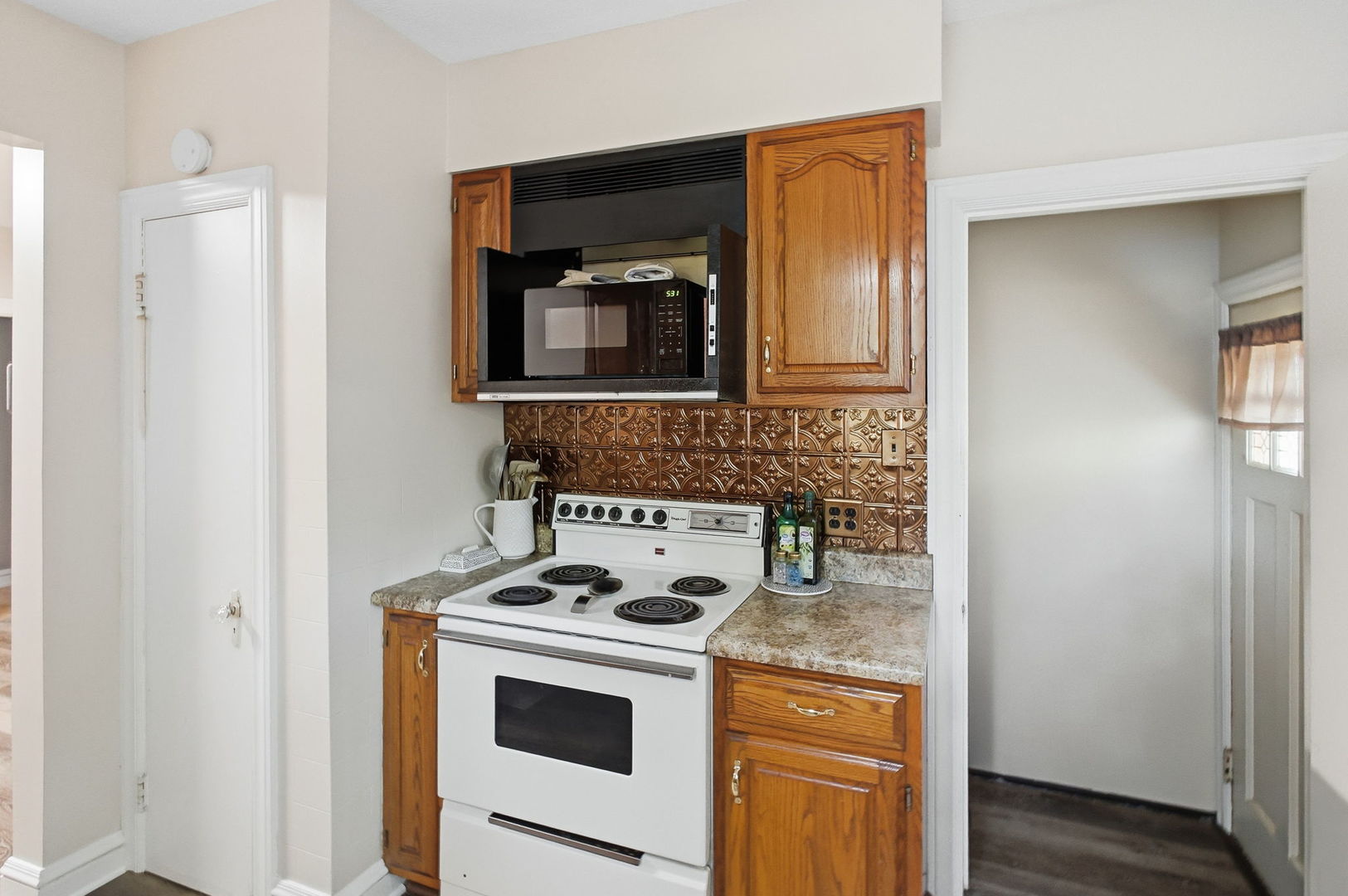 710 Pavey Avenue Property Photo 21