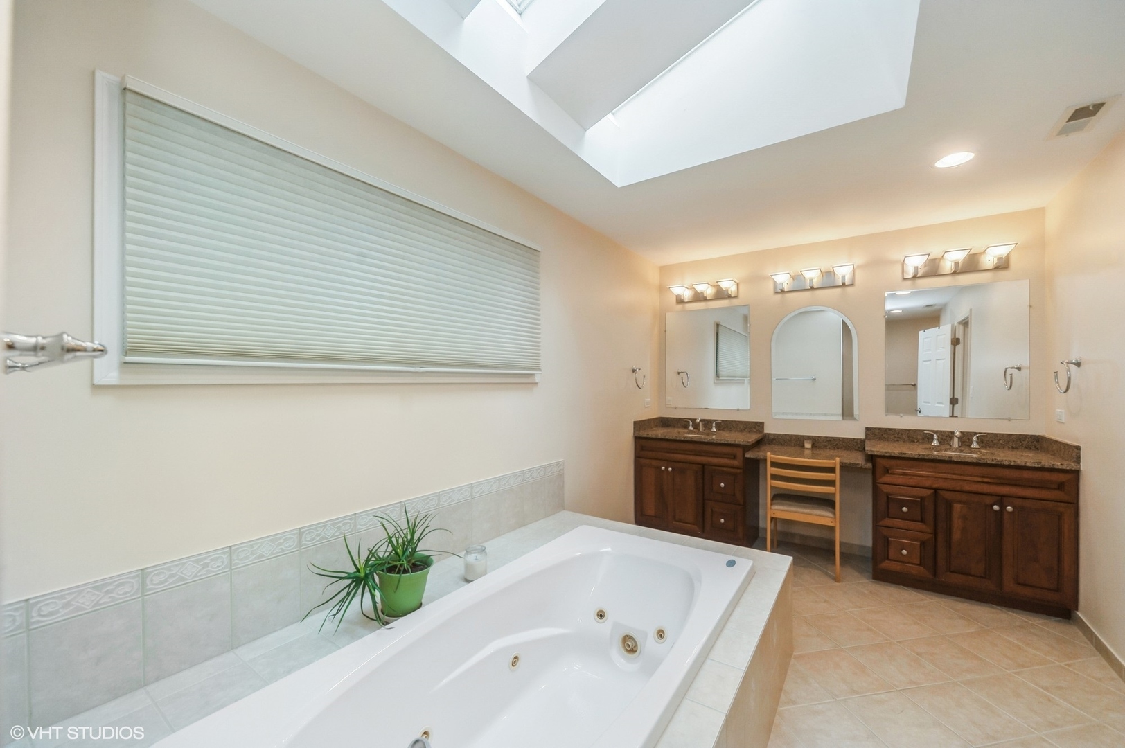50 Cedar Lane Property Photo 12