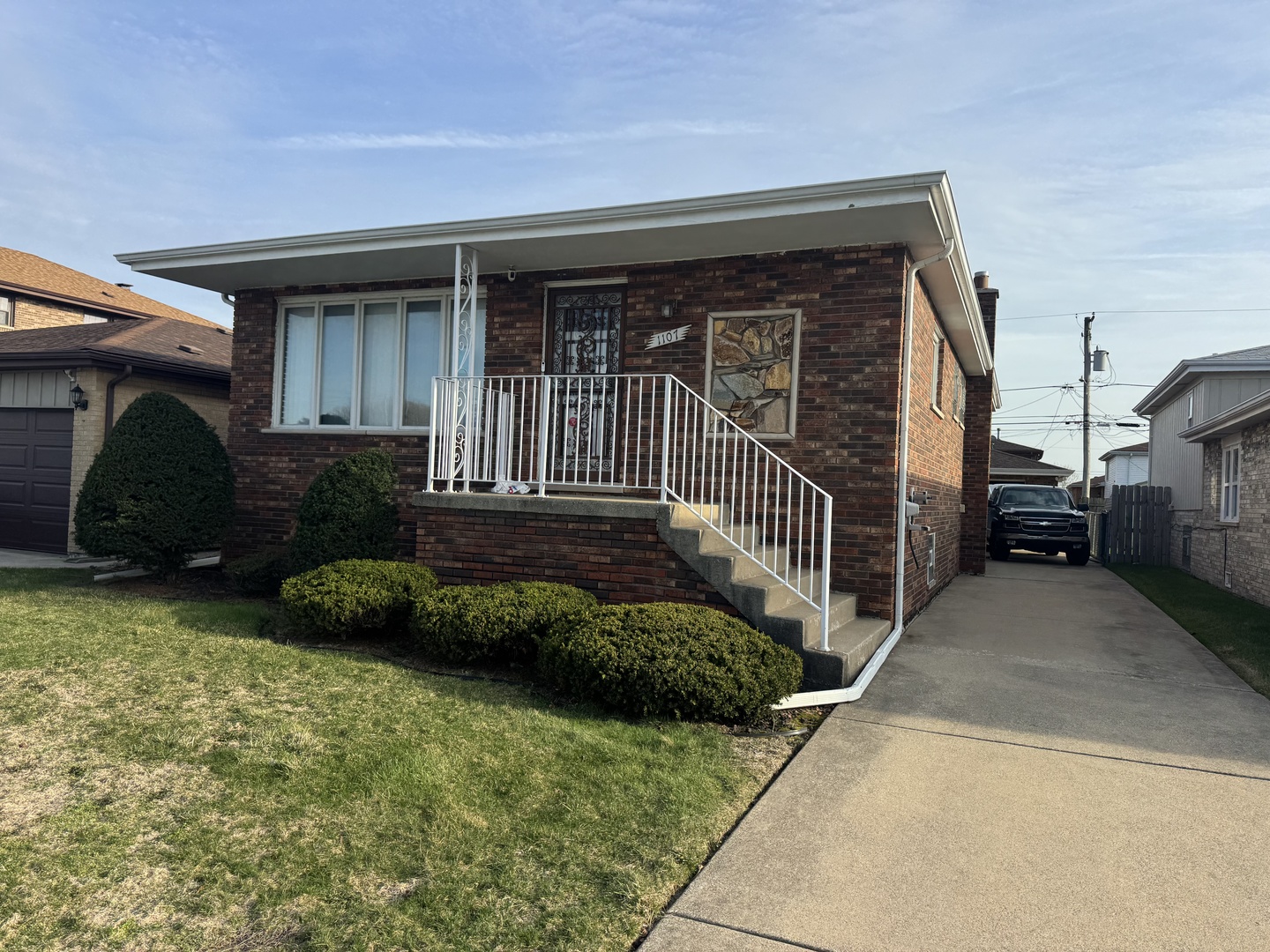 1107 Herbert Breclaw Drive Property Photo 1