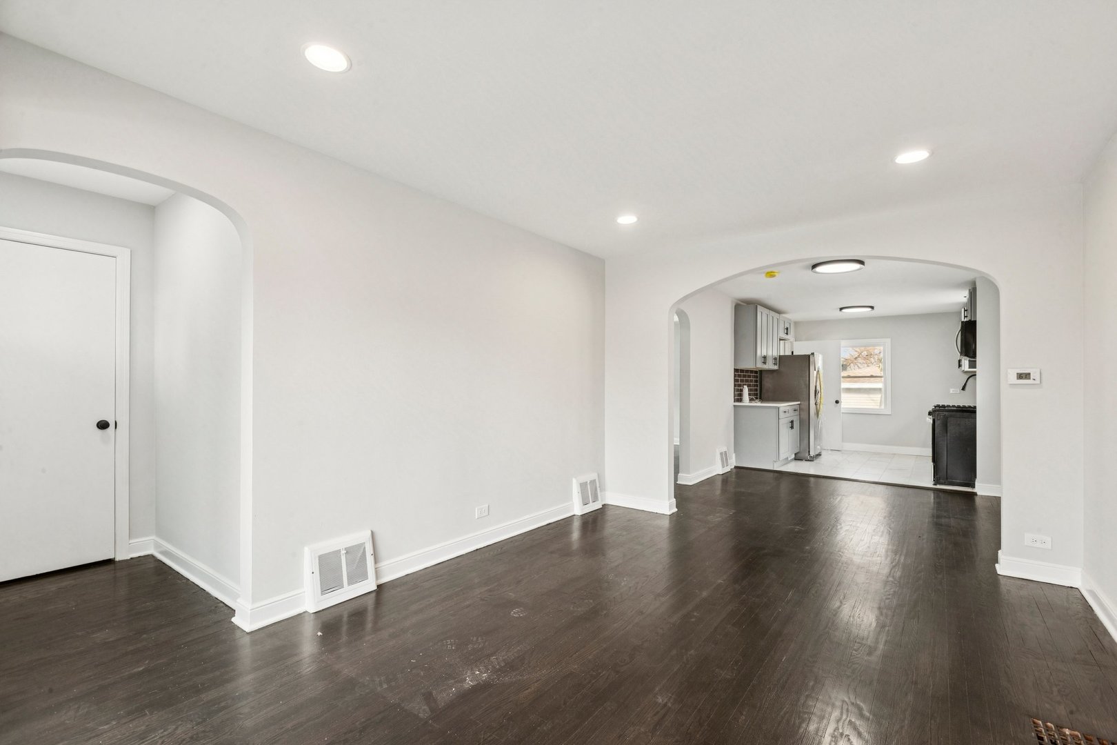 14510 S Emerald Avenue Property Photo 3