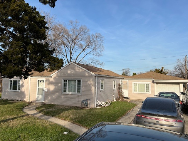 3121 N Wolf Road