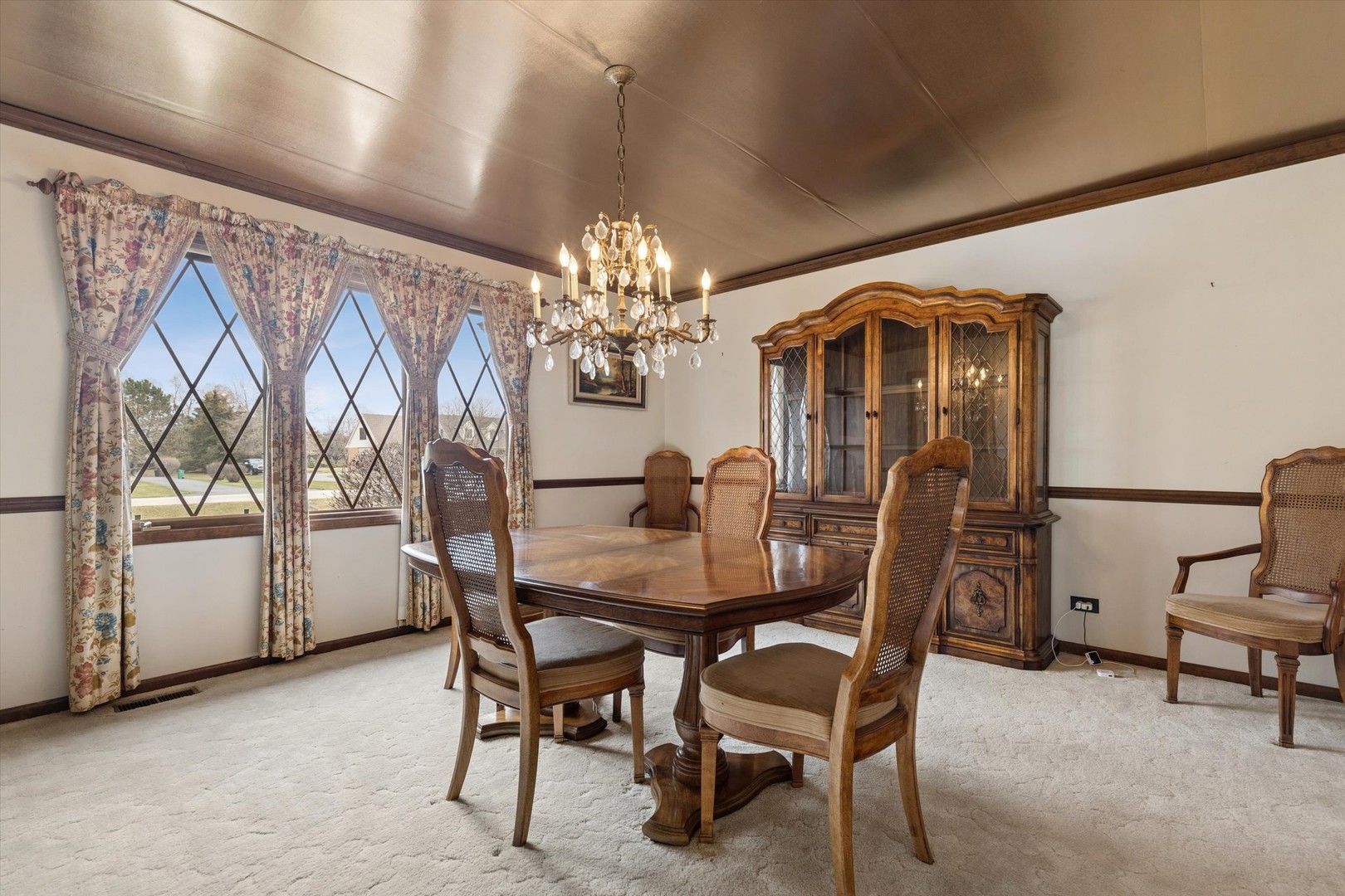 7517 Pheasant Drive Property Photo 11