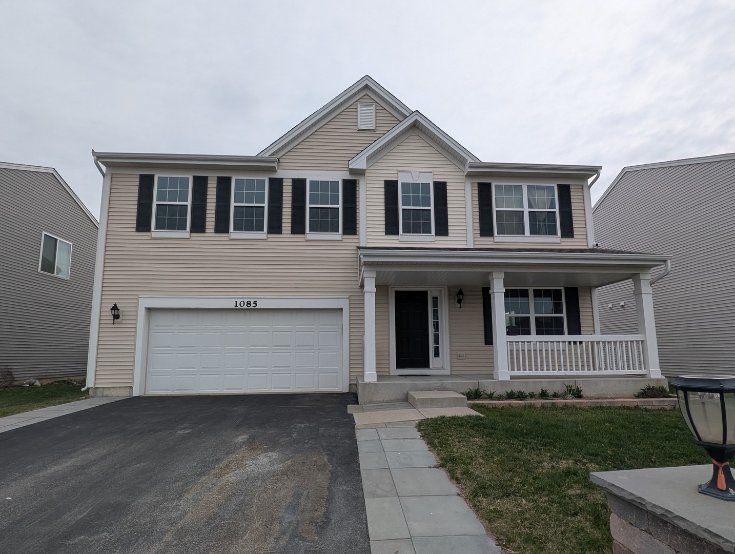 1085 Adagio Drive Property Photo 1