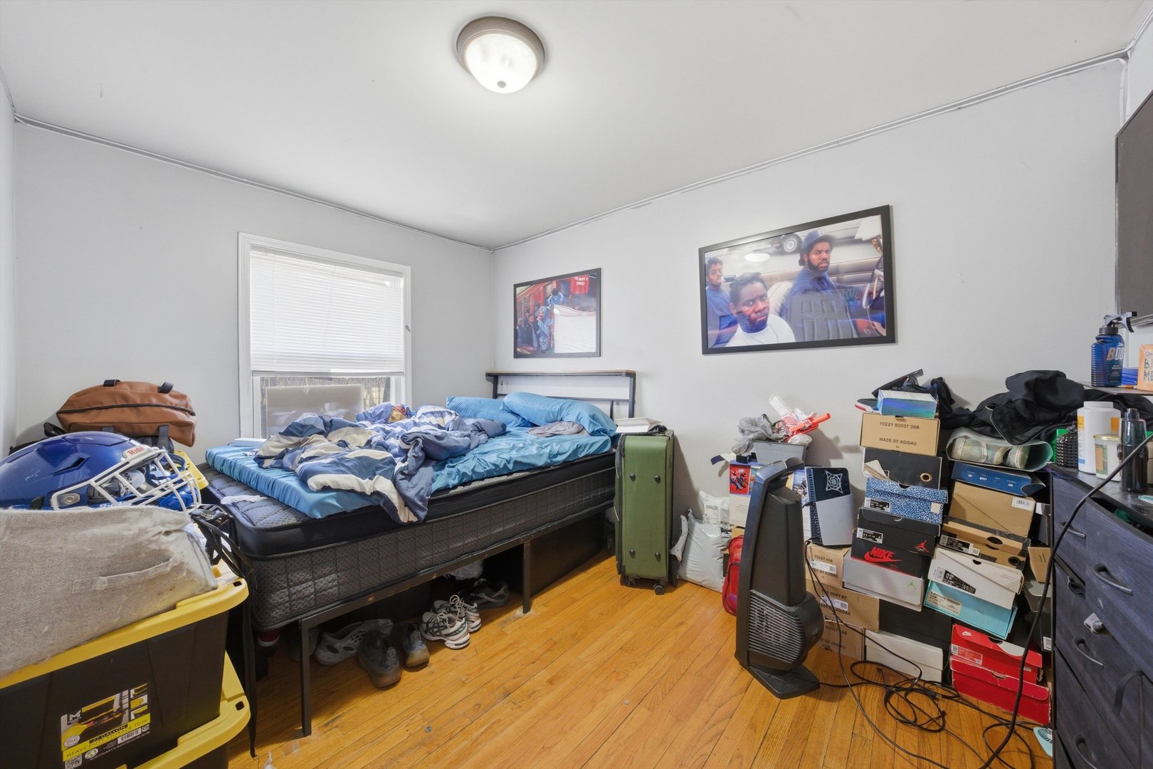 9553 S Greenwood Avenue Property Photo 11