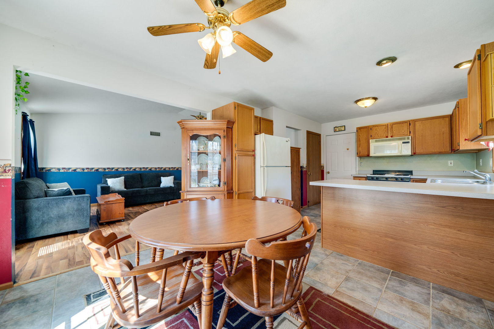 227 Meadow Drive Property Photo 10