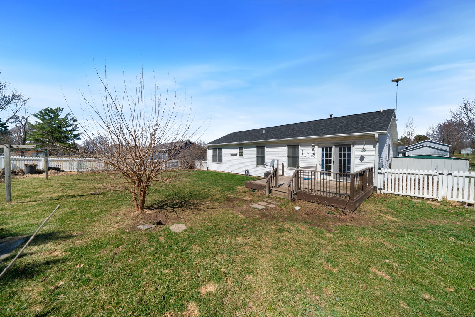 227 Meadow Drive Property Photo 25