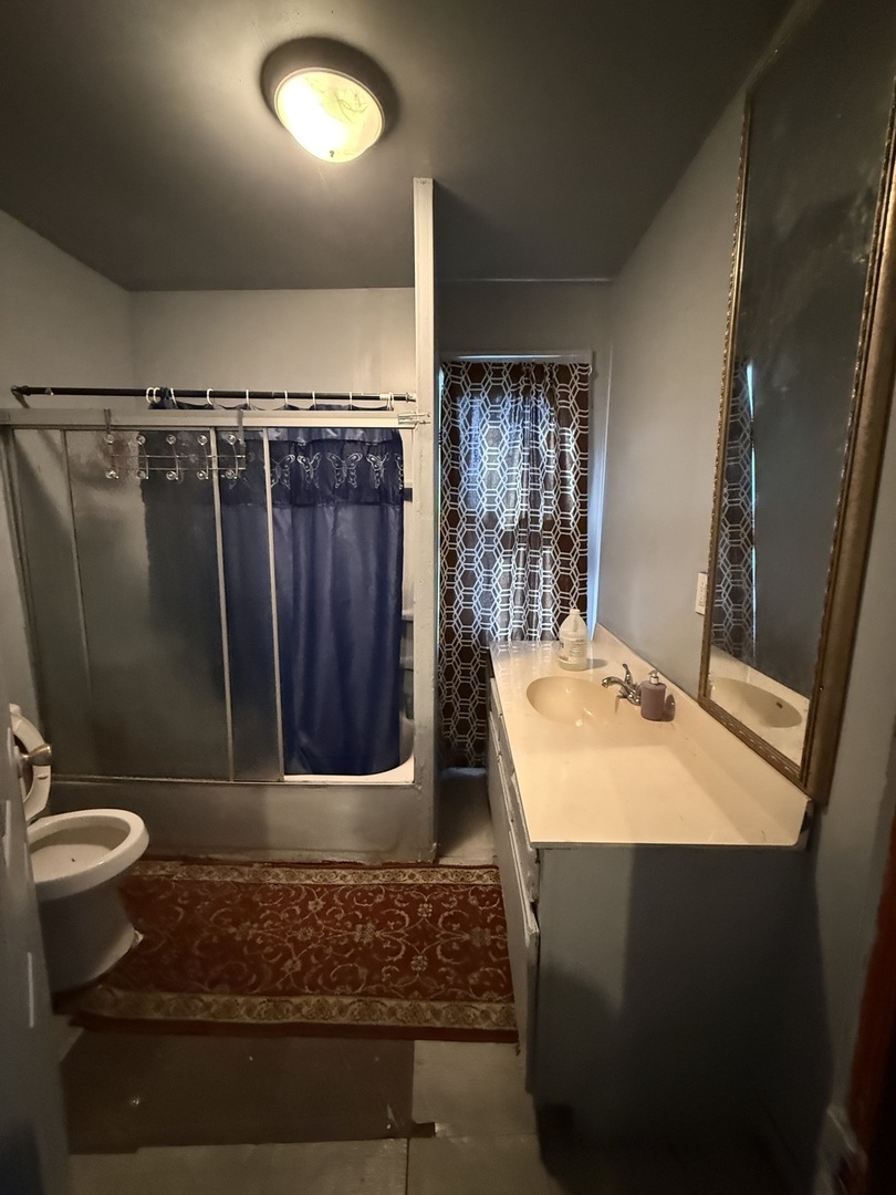 357 S Rosewood Avenue Property Photo 13