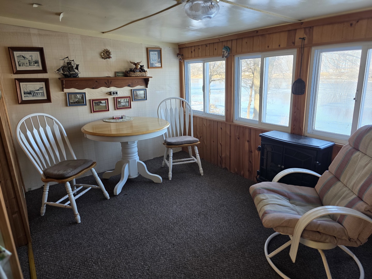 13420 Howard Road Property Photo 4