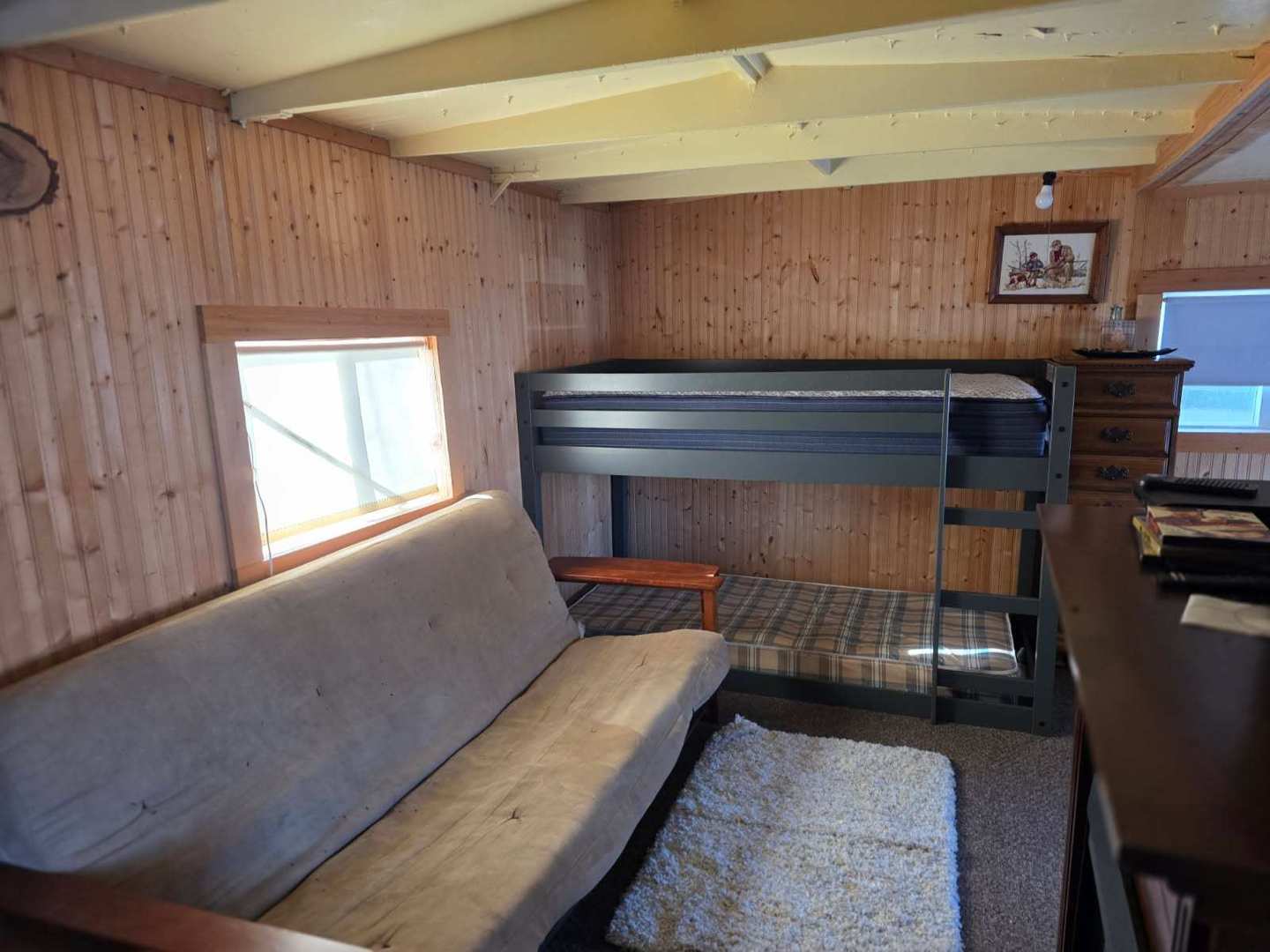 13420 Howard Road Property Photo 5