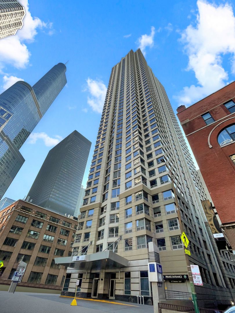 440 N Wabash Avenue 1710 Property Photo 1
