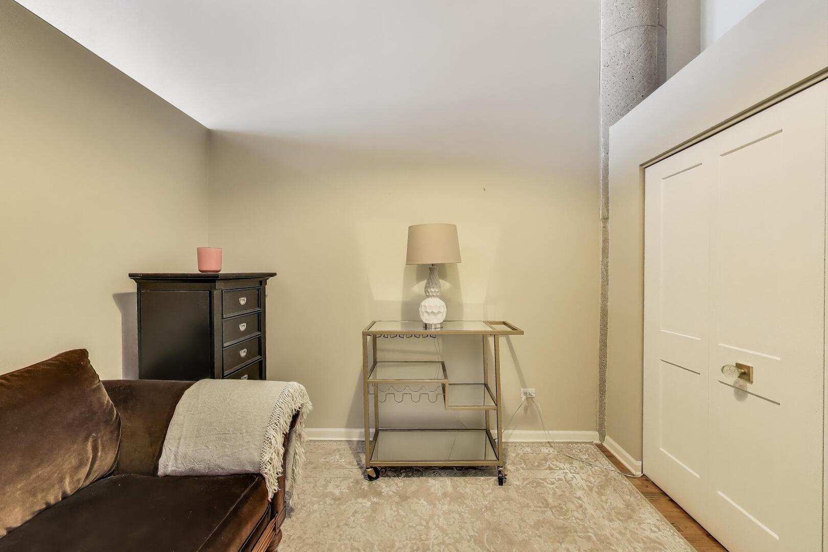 758 N Larrabee Street 509 Property Photo 14