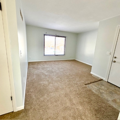 2012 Vawter Avenue Property Photo 12