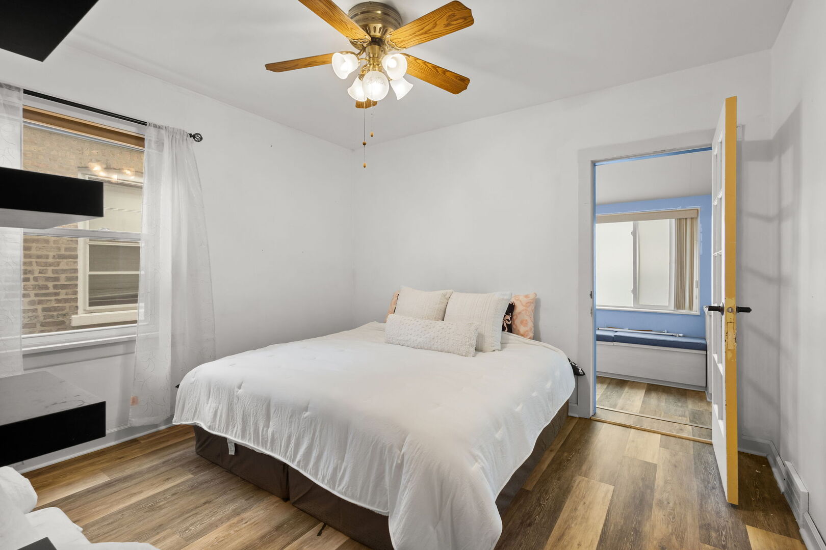 3601 Euclid Avenue Property Photo 9