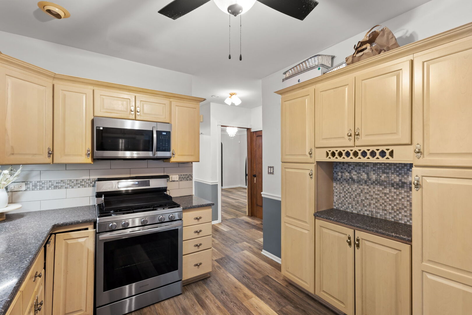 3601 Euclid Avenue Property Photo 15