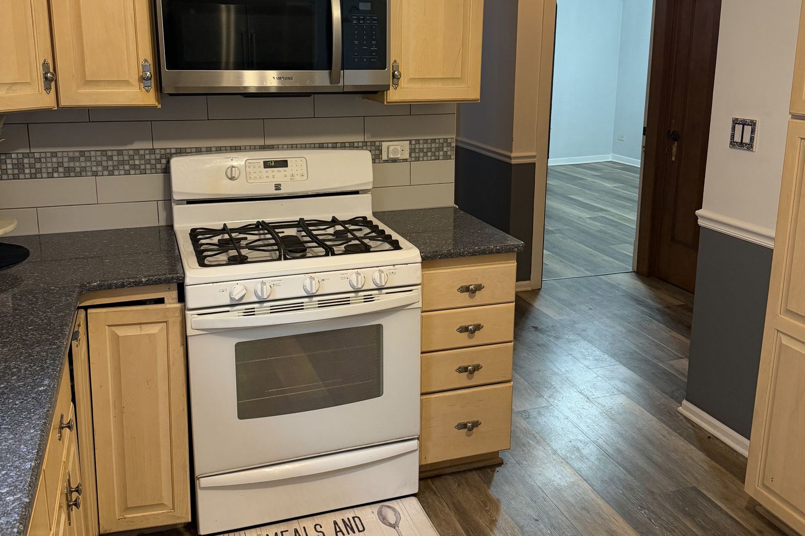 3601 Euclid Avenue Property Photo 16