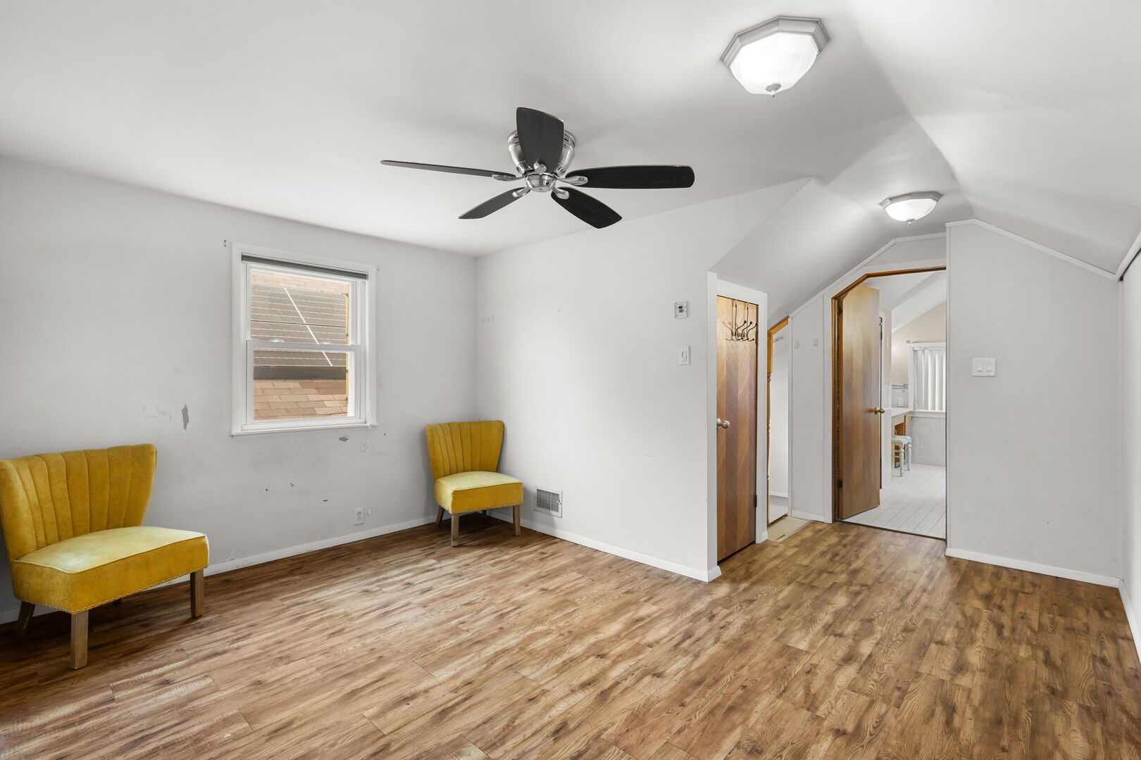 3601 Euclid Avenue Property Photo 22