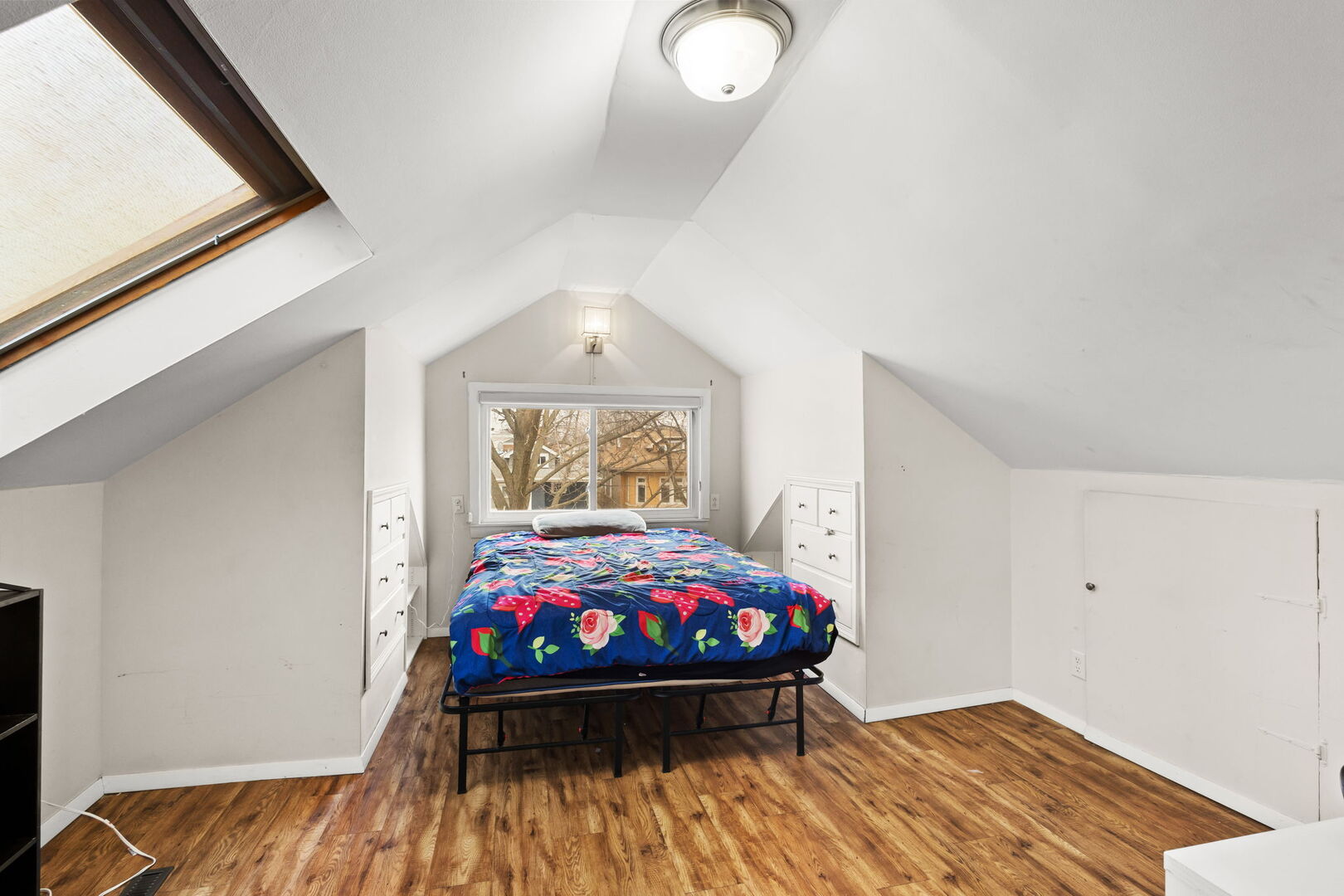 3601 Euclid Avenue Property Photo 23