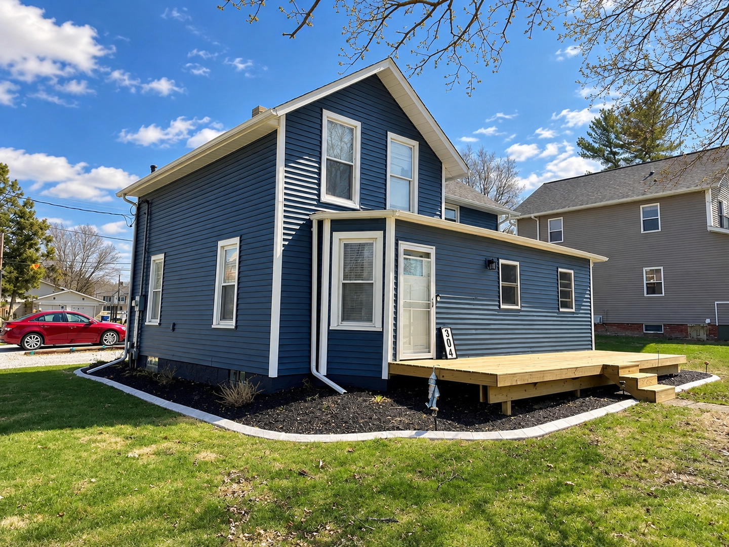 304 S Church Street Property Photo 1
