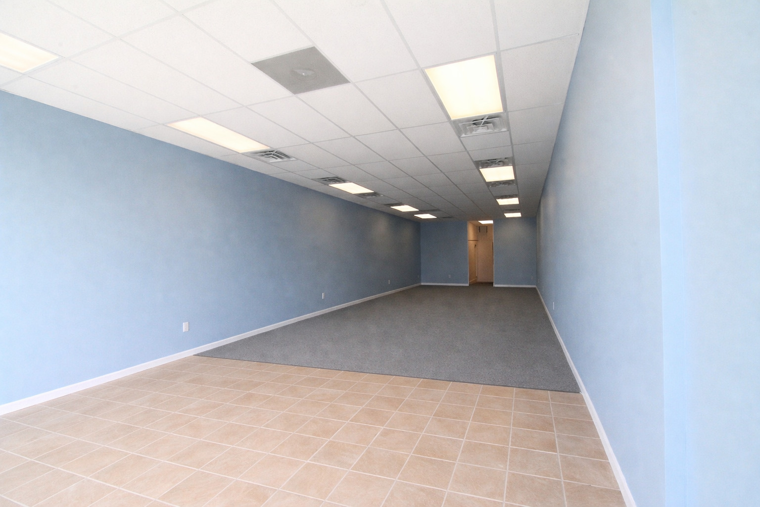 56 W Palatine Road Property Photo 10