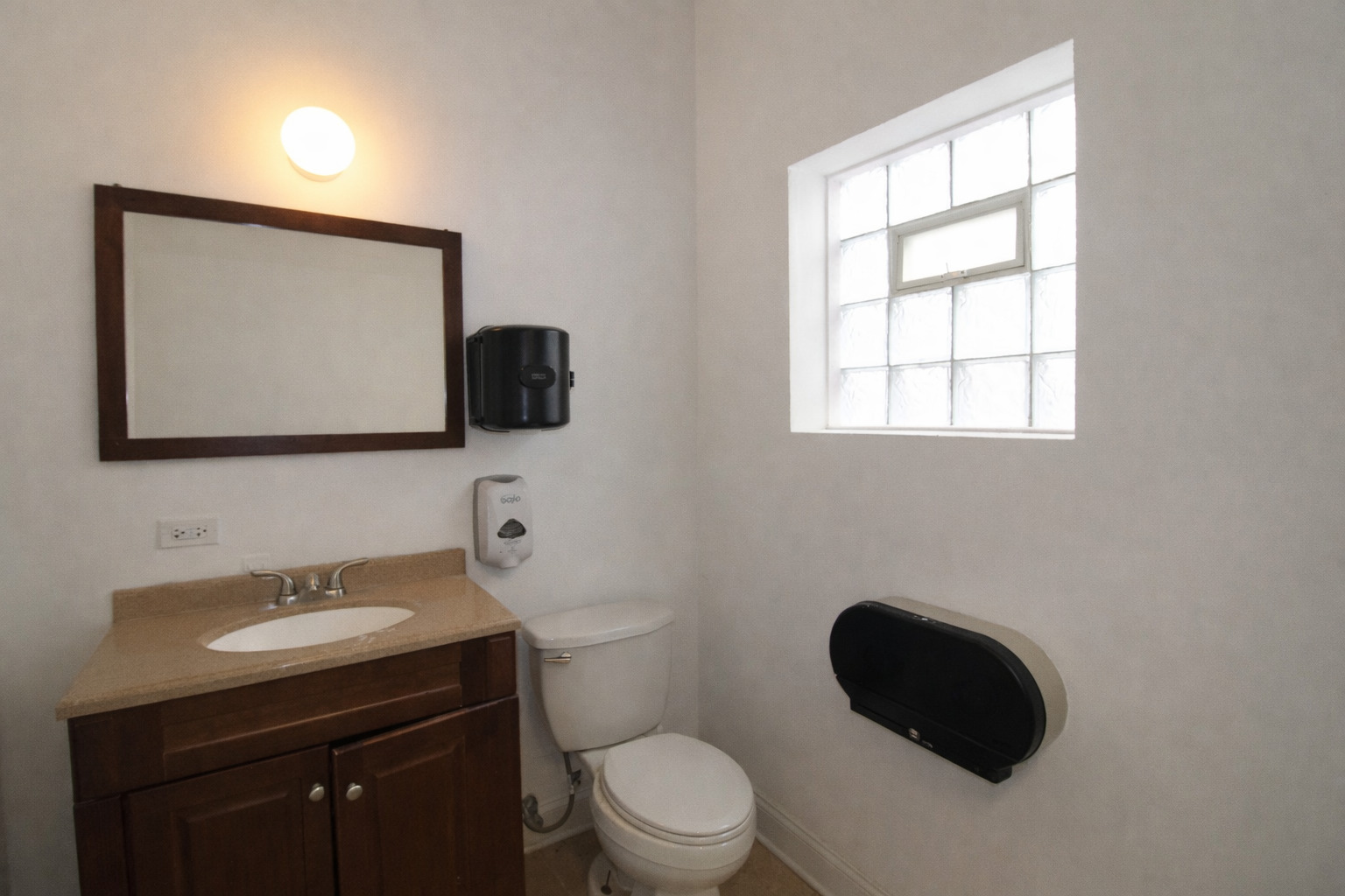56 W Palatine Road Property Photo 12