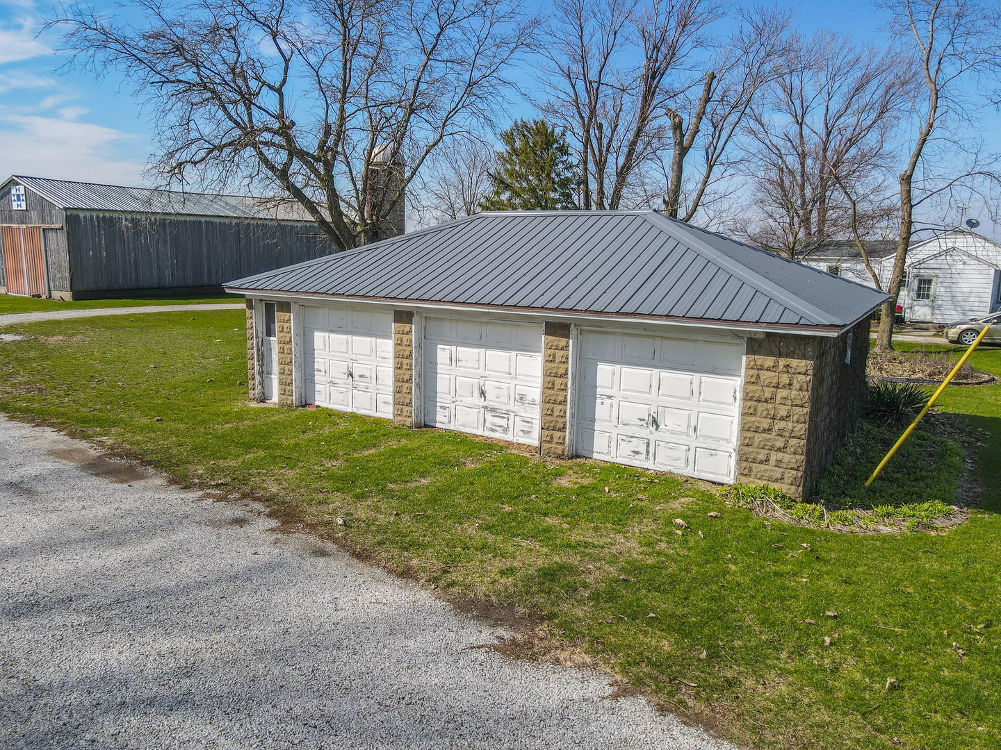 11526 N 3500w Road Property Photo 6