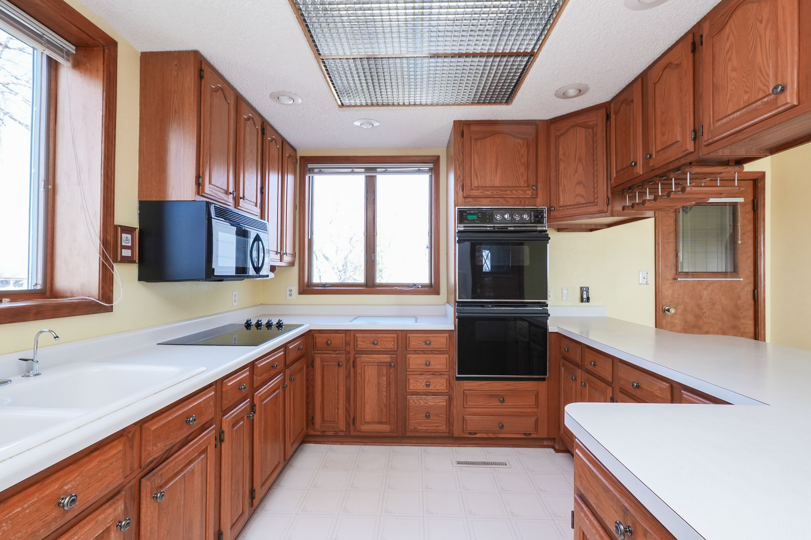 11526 N 3500w Road Property Photo 31