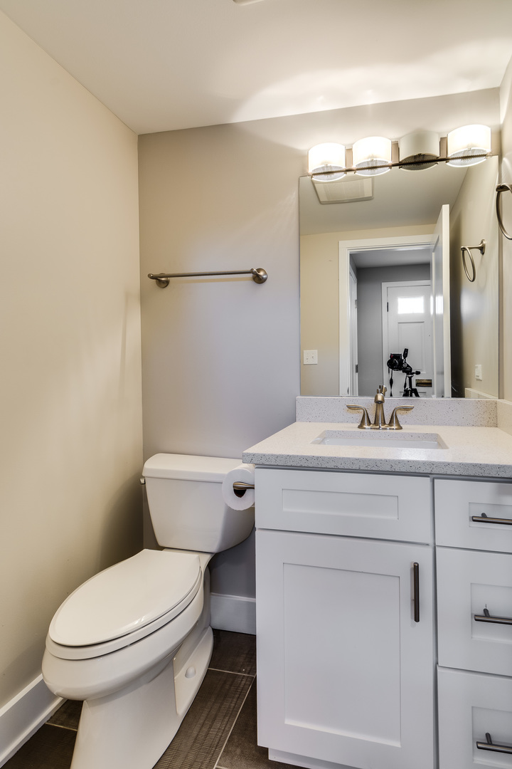 3119 Lake Avenue E Property Photo 17