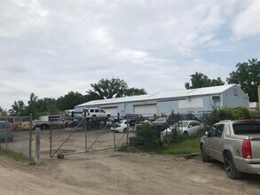 20270 N Rand Road Property Photo 4