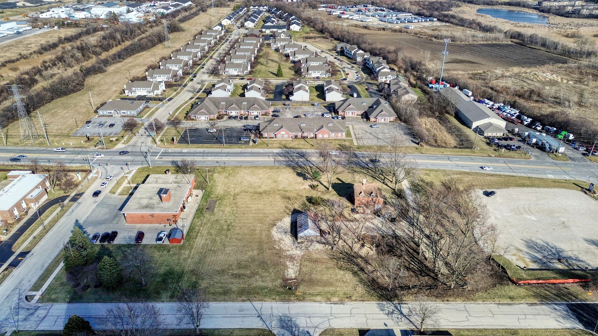 2213 Weber Road Property Photo 10
