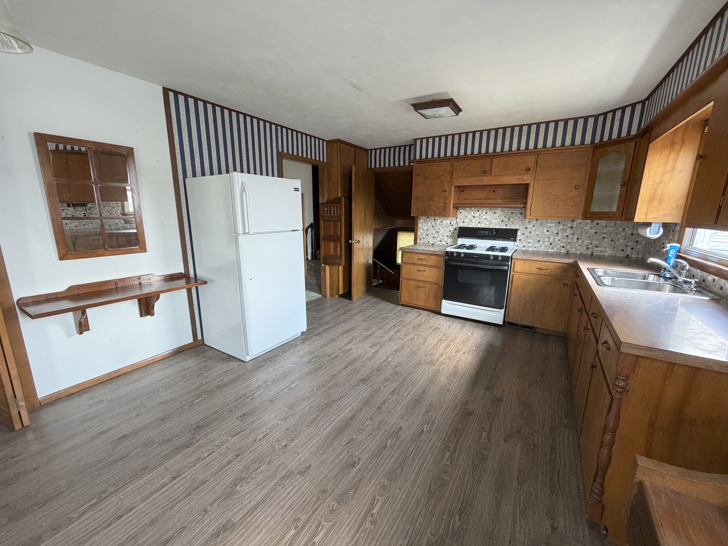 3580 Odin Road Property Photo 7