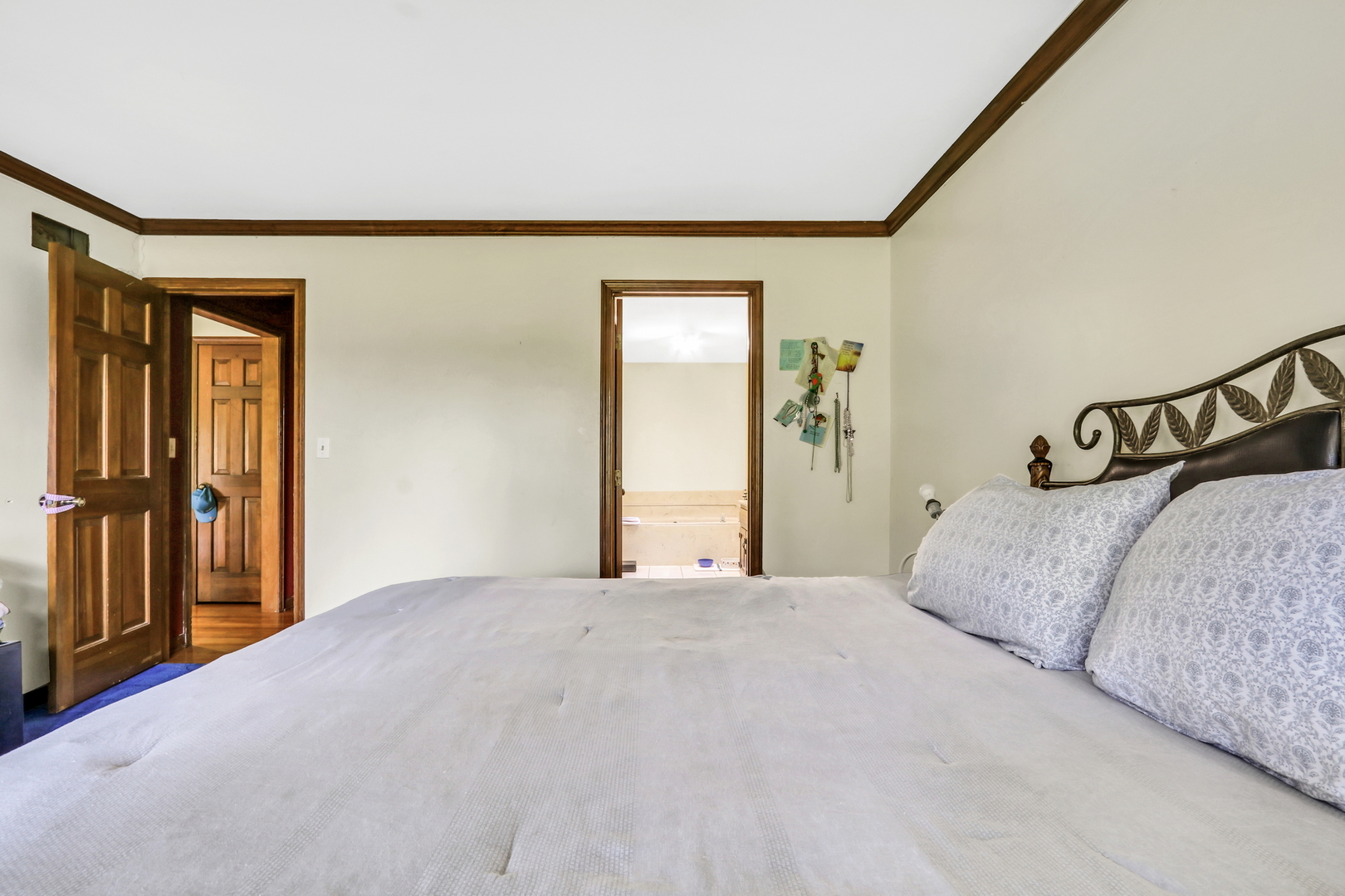 3947 Blackstone Avenue Property Photo 22