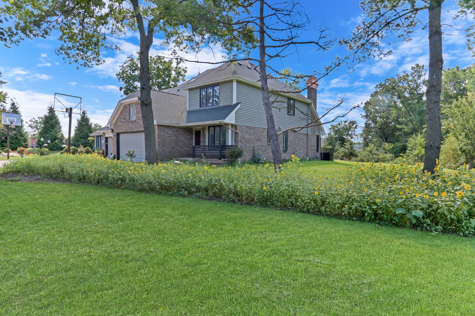 3947 Blackstone Avenue Property Photo 27