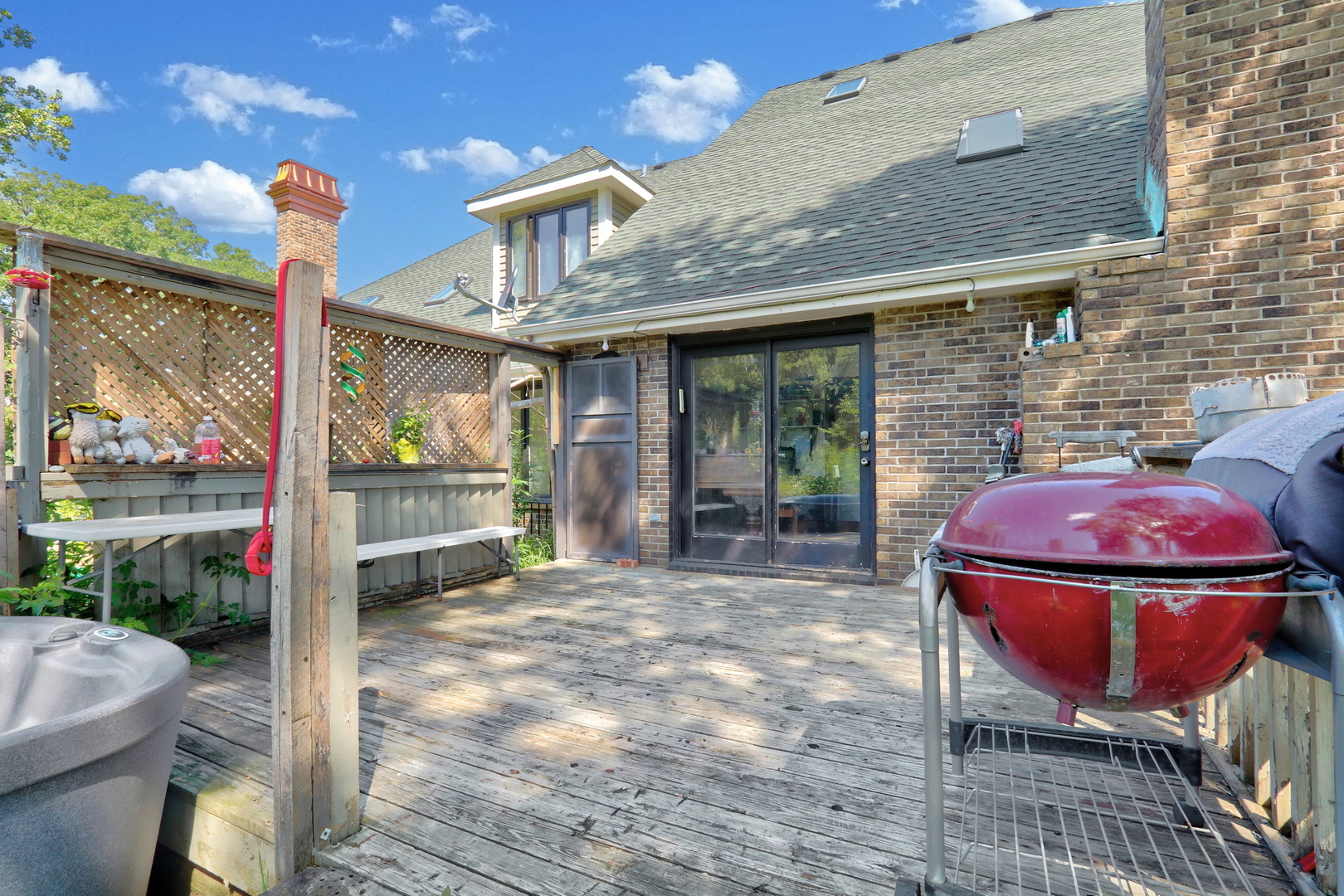 3947 Blackstone Avenue Property Photo 31