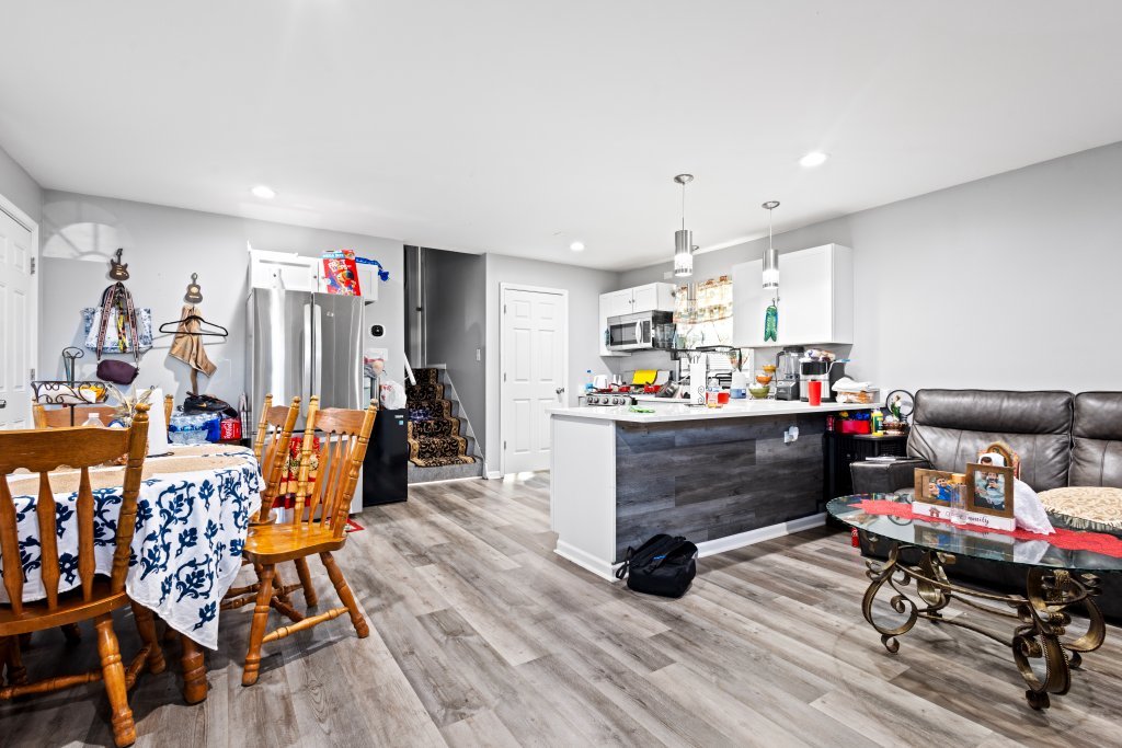 14564 Spaulding Avenue Property Photo 4