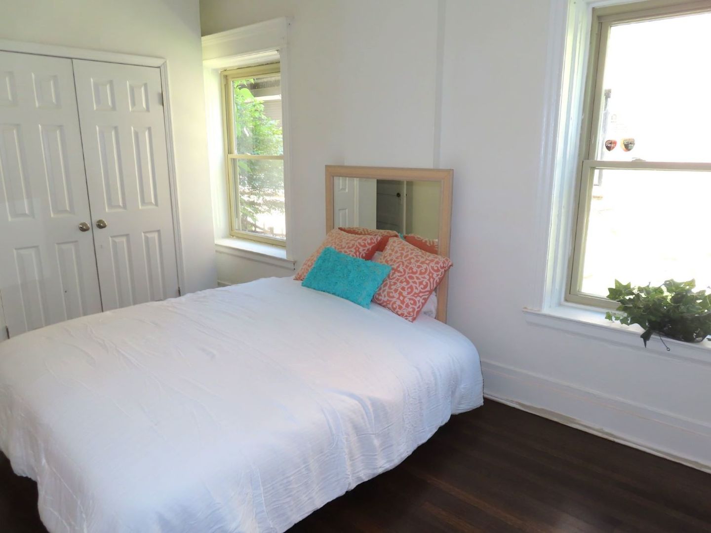 4836 S Dorchester Avenue Property Photo 14