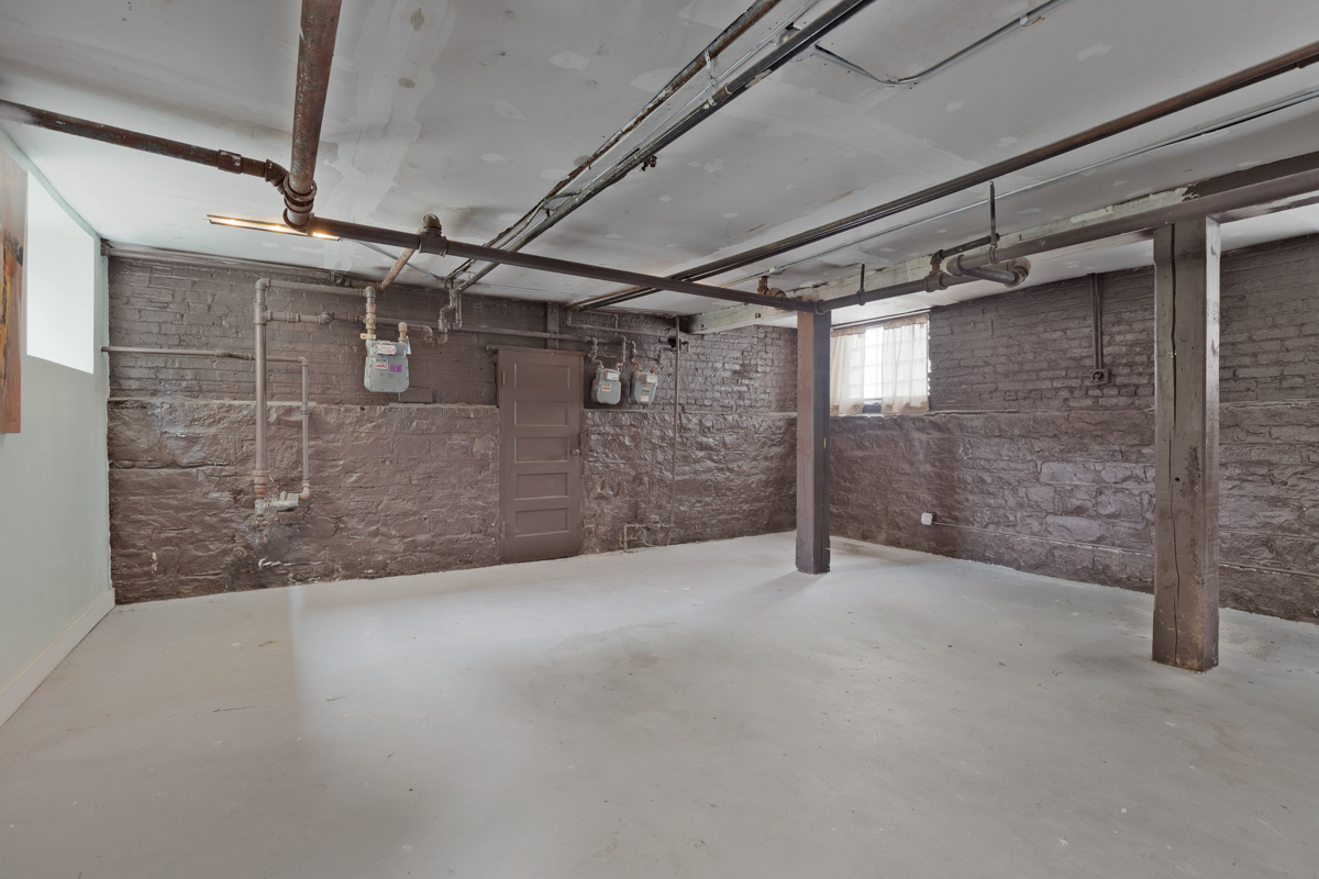 4836 S Dorchester Avenue Property Photo 17