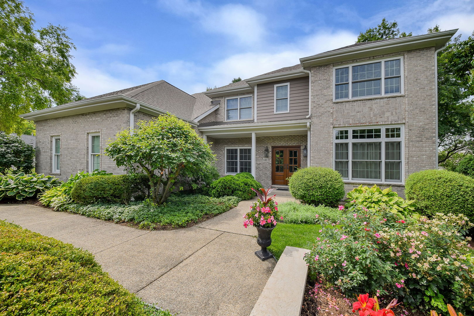 1580 Turnberry Court Property Photo 1