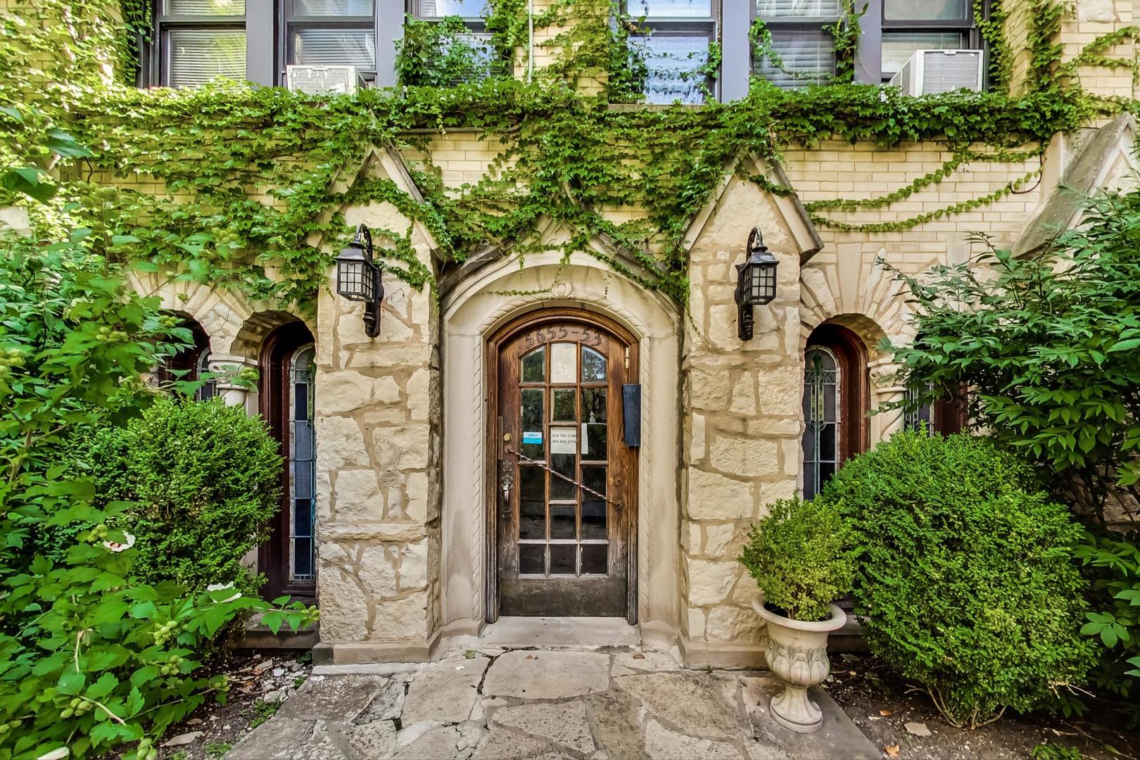 5655 N Spaulding Avenue 3e Property Photo 4