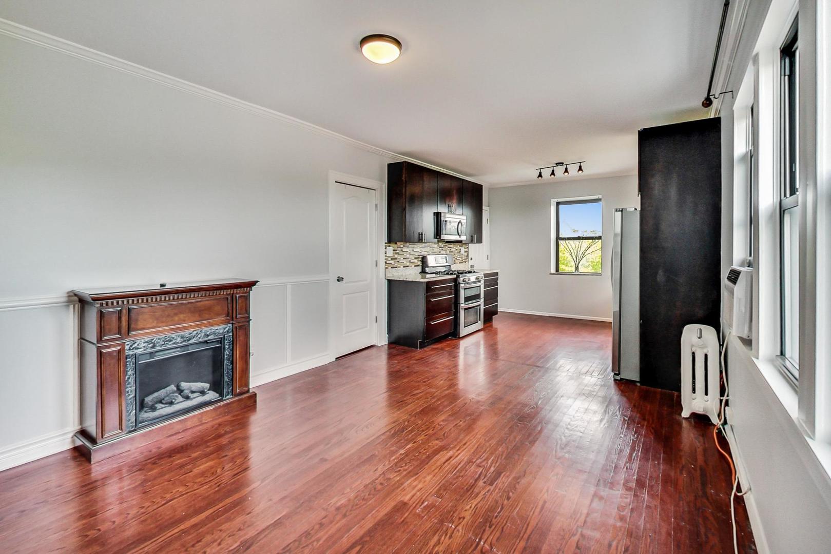 5655 N Spaulding Avenue 3e Property Photo 6