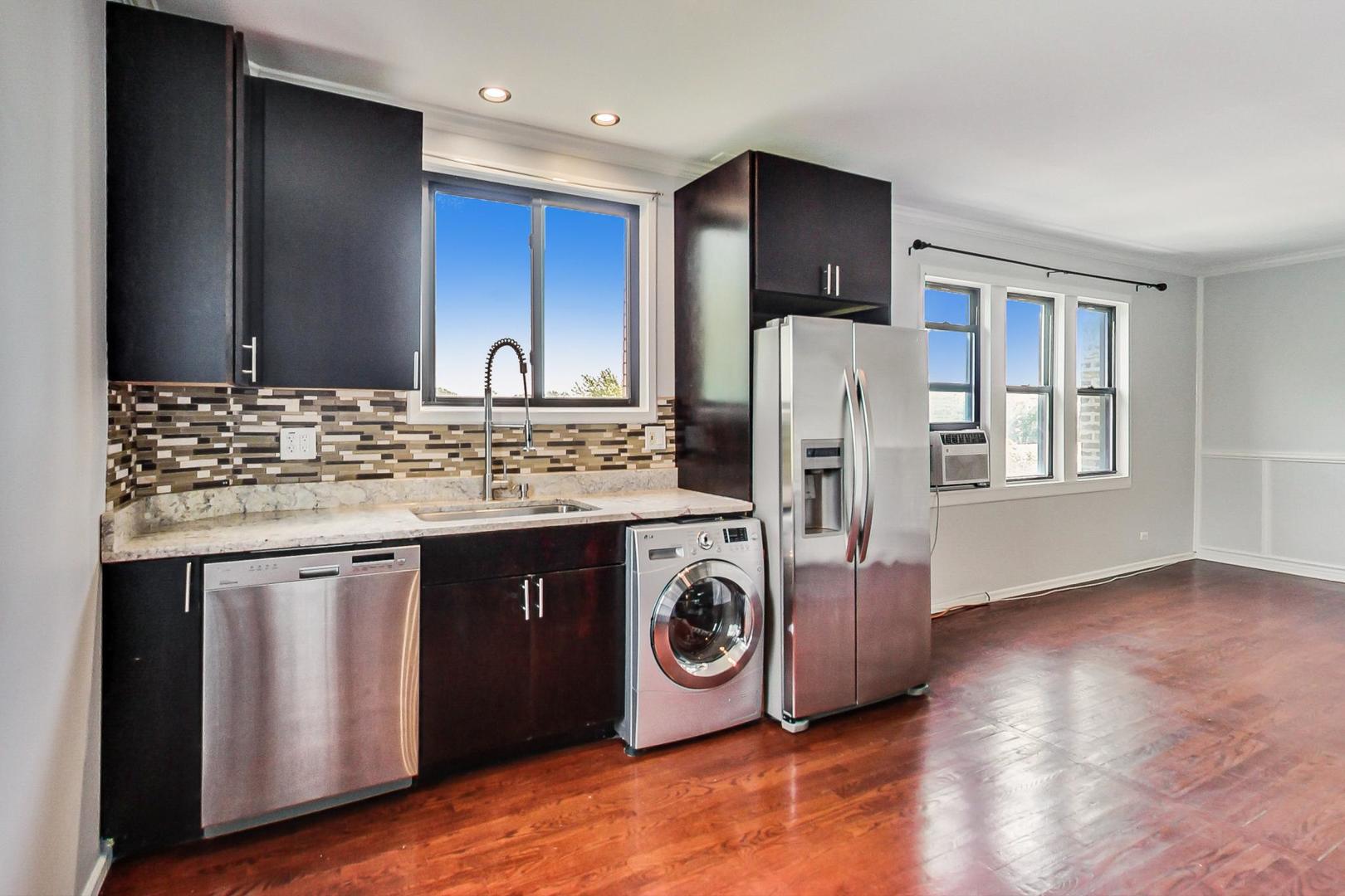 5655 N Spaulding Avenue 3e Property Photo 11