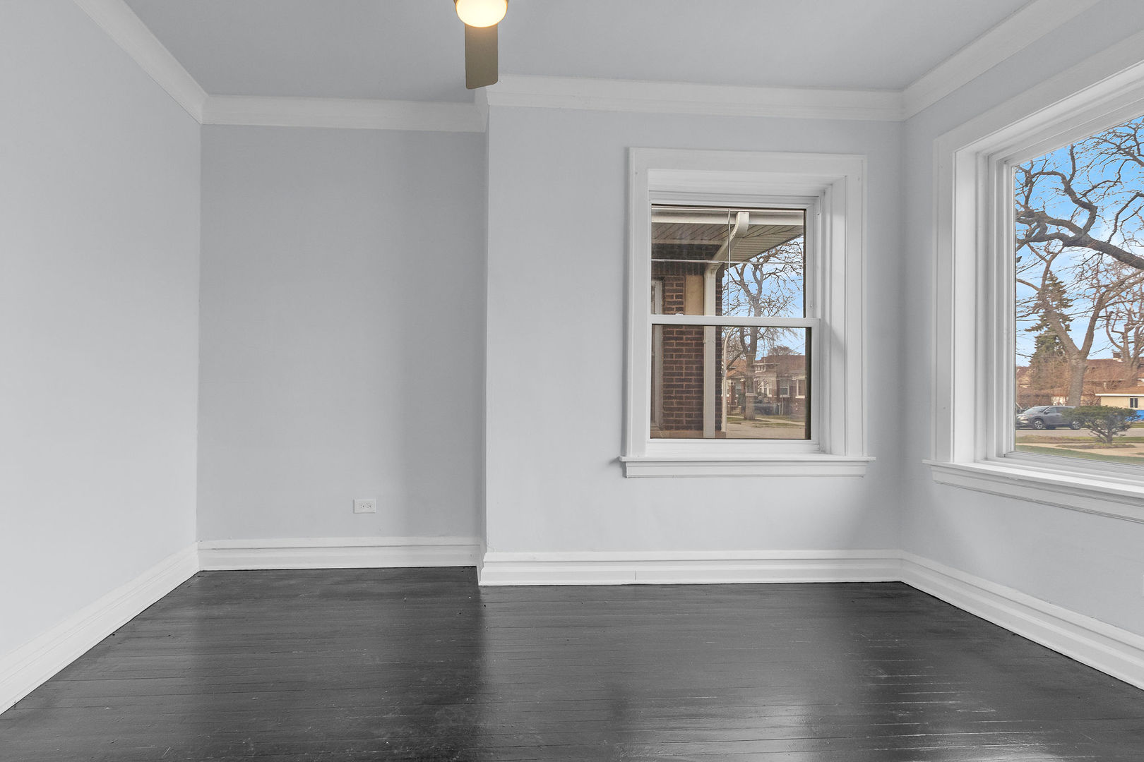 8406 S Oglesby Avenue Property Photo 13