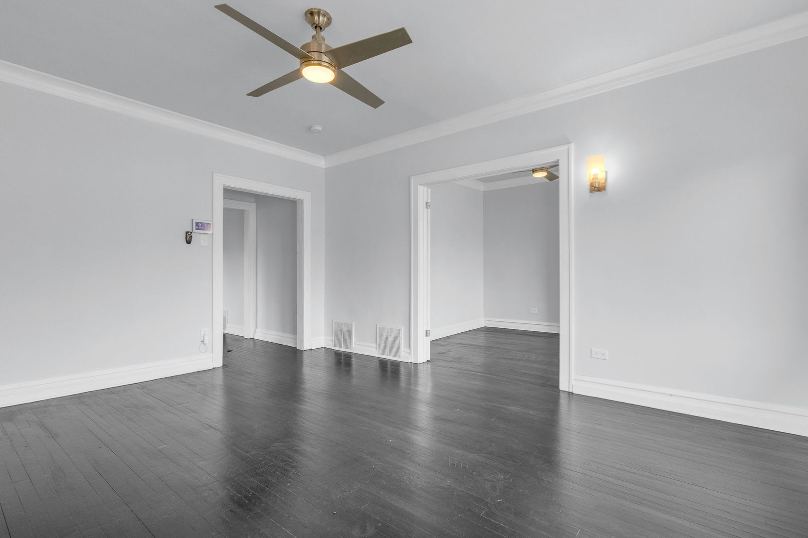 8406 S Oglesby Avenue Property Photo 14