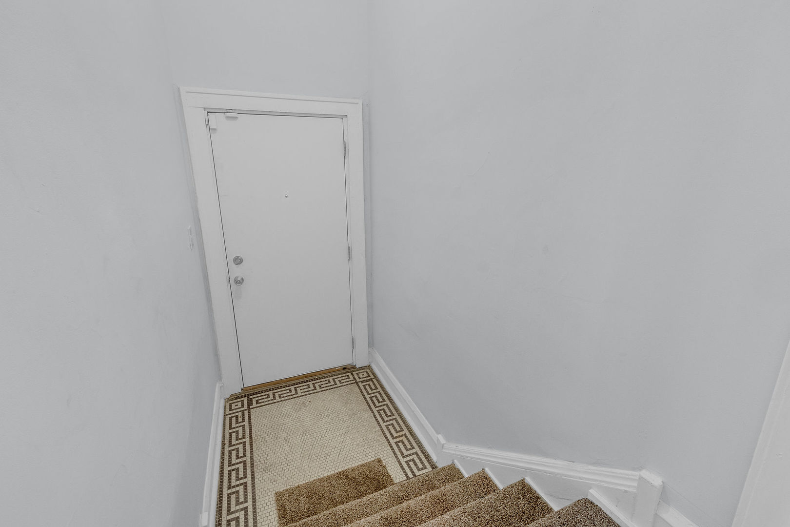 8406 S Oglesby Avenue Property Photo 18
