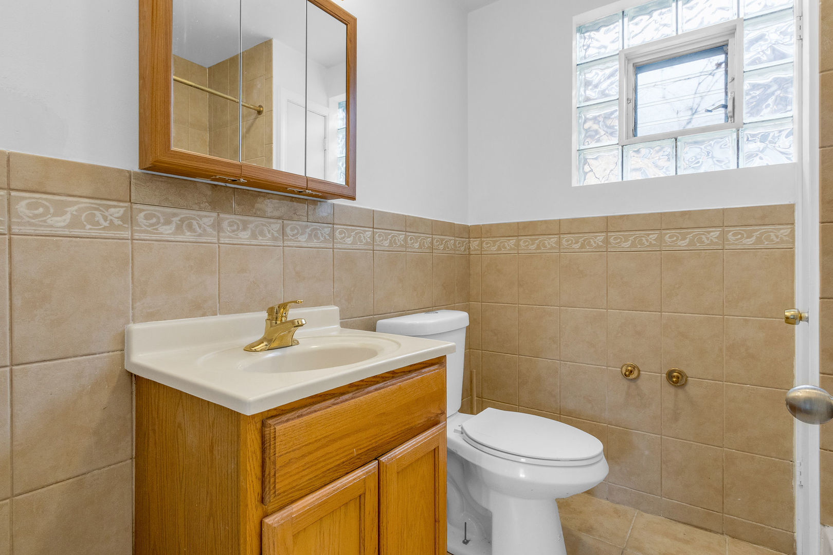 8406 S Oglesby Avenue Property Photo 22