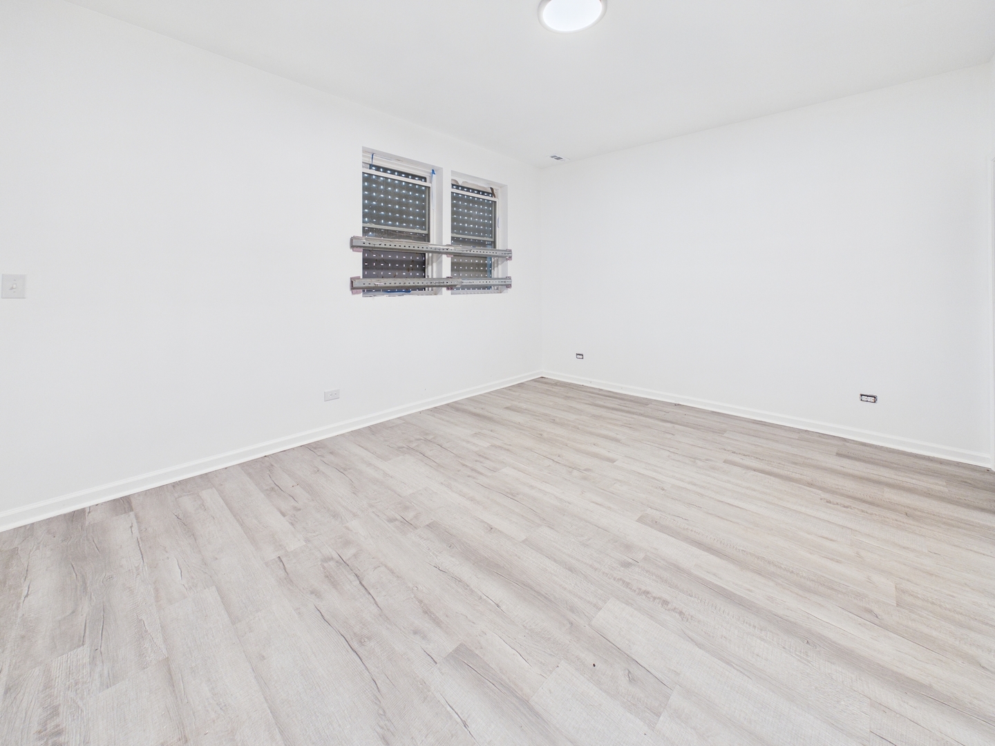 6346 S Evans Avenue Property Photo 11