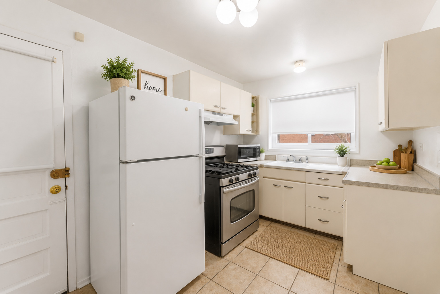 6035 N Damen Avenue 109 Property Photo 13