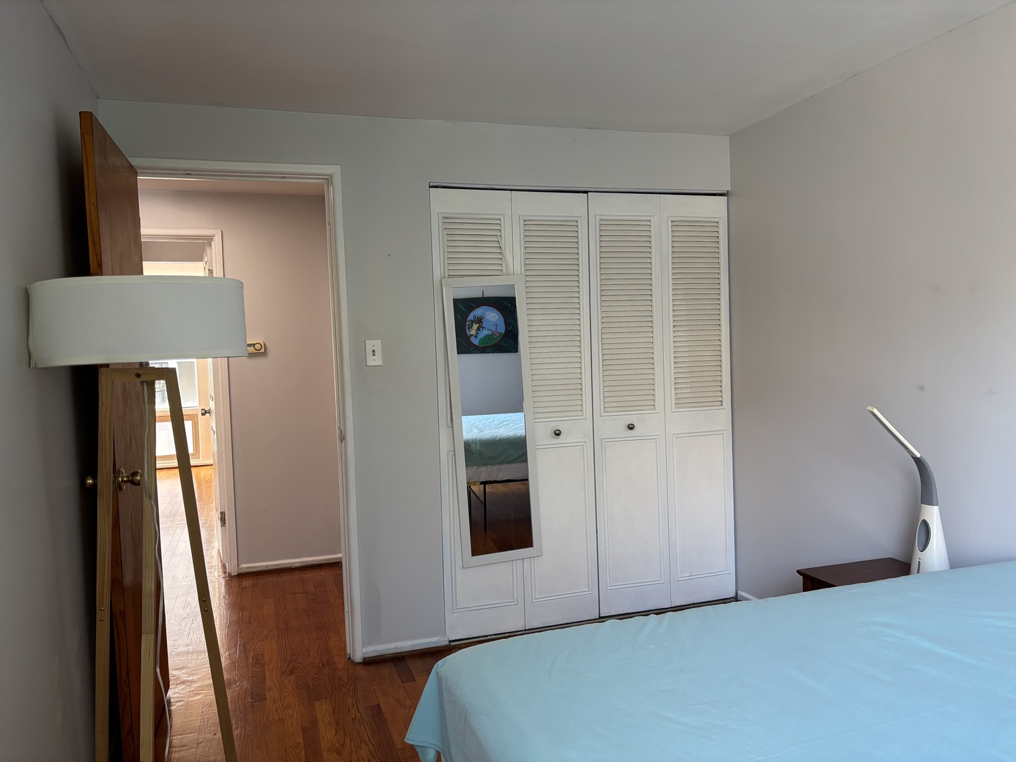 1428 E 55th Street Property Photo 5